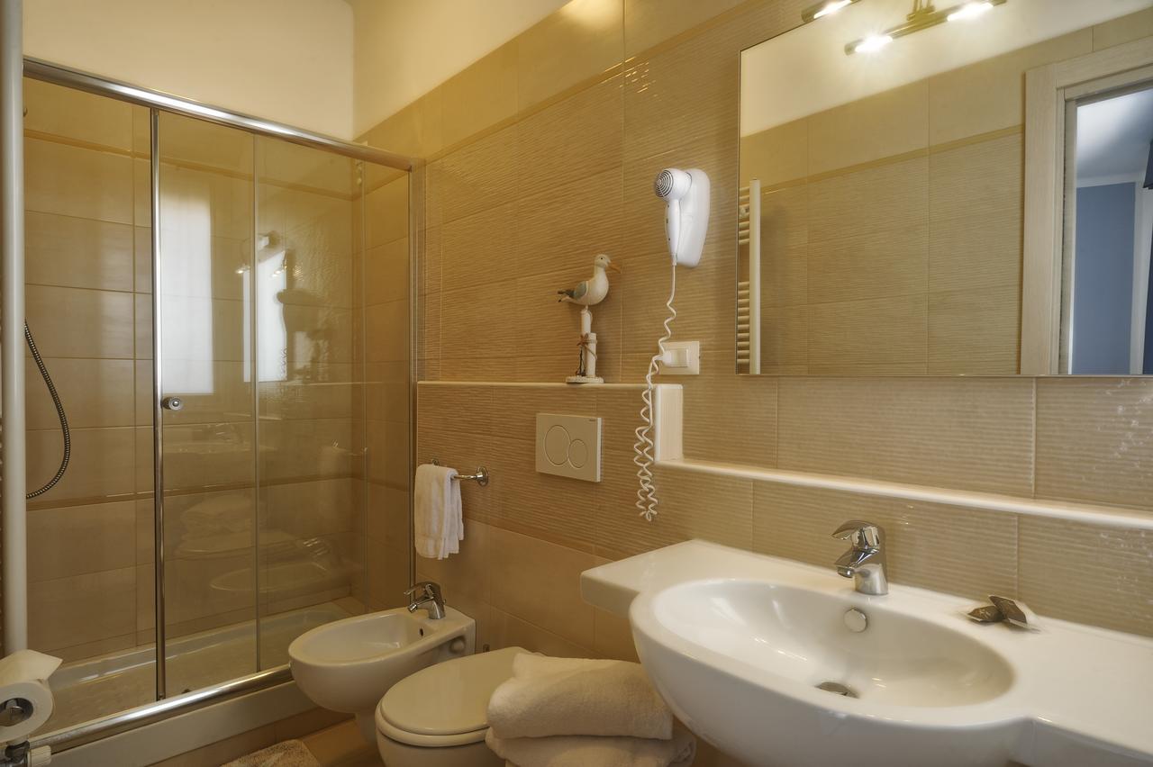 Hotel Bel Sit Alassio Ngoại thất bức ảnh